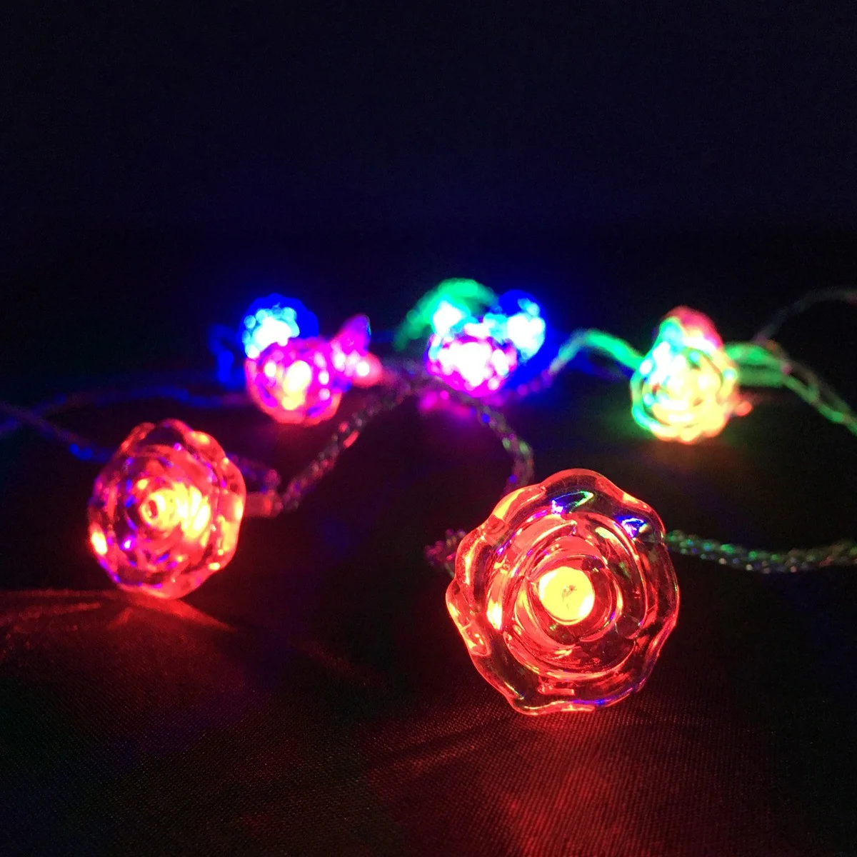 LED-ljusslinga med Blommor Vit 20 st. - Flerfärgad med blinkers (3,5 meter) - Bild 2