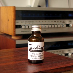 Tandbergista hifi och träolja 25 ml