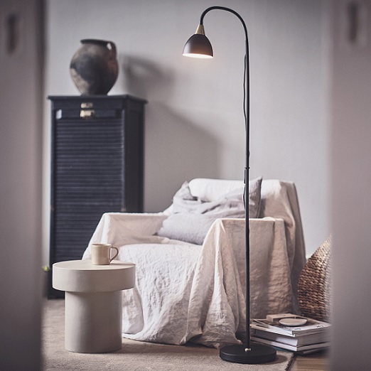 Golvlampa RITZ 1 Mattsvart/Mässing JUUS