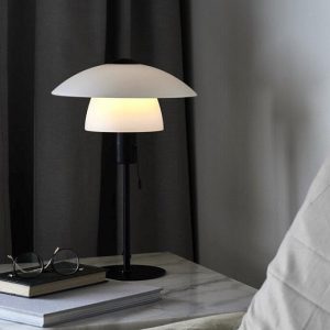Bordslampa VERONA Opalvit Nordlux